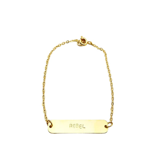 Gouden armbandje met letters - shop gepersonaliseerde sieraden bij lux & luz