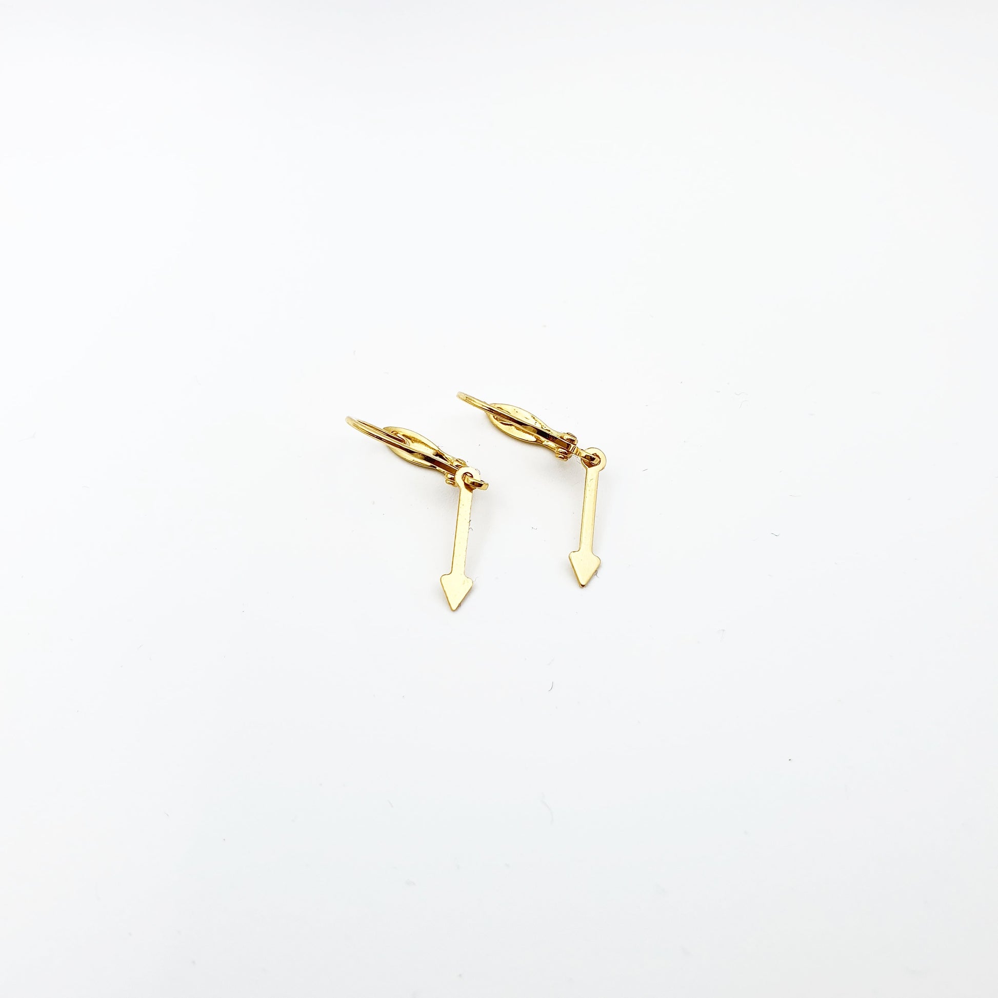 gouden oorbellen met pijltjes - lux & luz