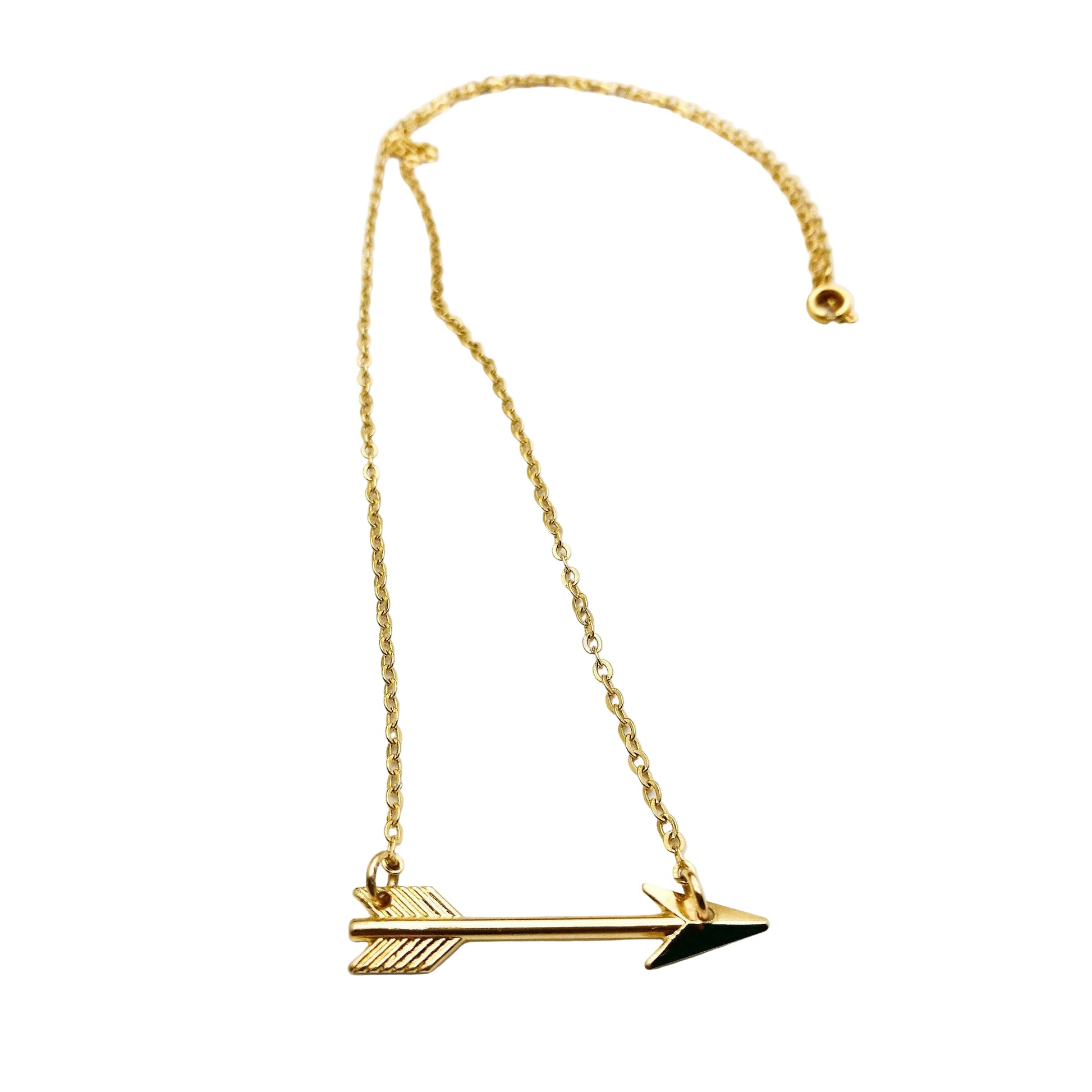 Minimalistische 14k gold filled pijl ketting (3,3 cm) met een verfijnde afwerking; vakkundig vervaardigd voor een luxe boho uitstraling.