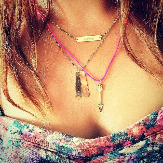 boho gouden pijl ketting - ketting vn goud met hanger in de vorm van een pijl - sieraden lux & luz